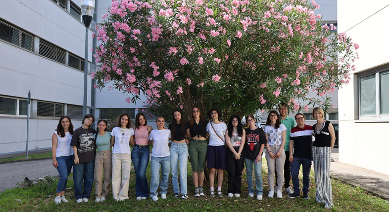 Digital e donne | A Unife le studentesse delle superiori a scuola di Internet of Things e Intelligenza Artificiale